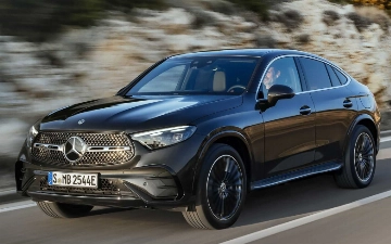 Mercedes проводит тестовые испытания заряженного AMG GLC Coupe