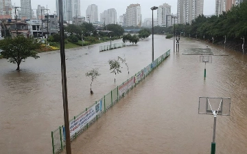 Число погибших из-за ливней в Южной Корее выросло до 40