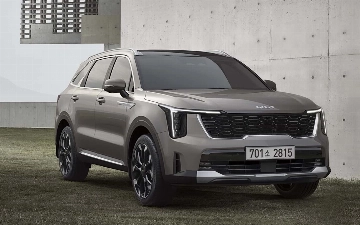 Kia показала обновленный Sorento