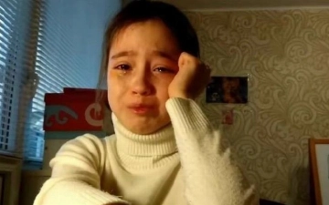 5 лет спустя: как сейчас выглядит героиня видео «Никто не пришел на фан-встречу»?