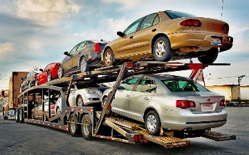 Узбекистанцы стали чаще покупать иномарки и электромобили (статистика)