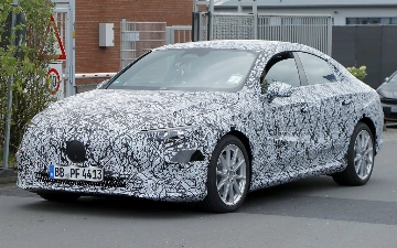 Mercedes-Benz тестирует бюджетный электрический CLA