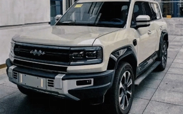 BYD показал мощнейший внедорожник Leopard 5 перед стартом продаж