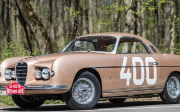 В сети выставили на продажу редкий Alfa Romeo, которому 70 лет