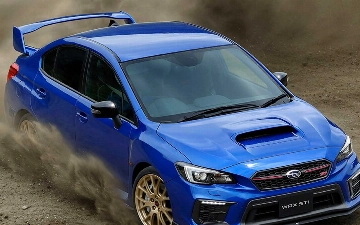 В сети показали живые фото нового Subaru WRX TR