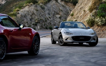 Mazda презентовала обновленную MX-5 Miata