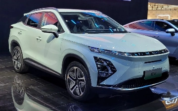 На дорогах общего пользования заметили электрический кроссовер Omoda E5