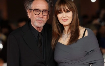 Моника Беллуччи и Тим Бертон впервые вместе вышли на красную дорожку