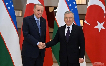 Мирзиёев провел переговоры с Эрдоганом и Жапаровым