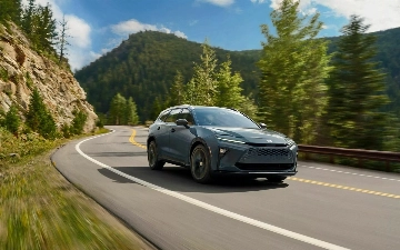 Toyota презентовала электрический Crown Signia