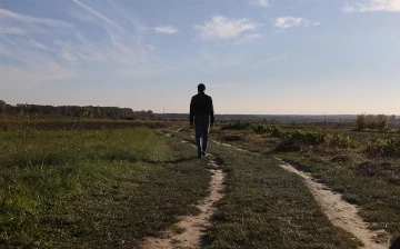 ВОЗ: Одиночество становится глобальной угрозой для здоровья людей