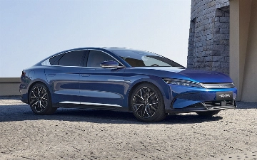 BYD продал в ноябре более 300 тысяч автомобилей