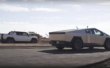 В сети показали гонку между Tesla Cybertruck и электрическим GMC Hummer