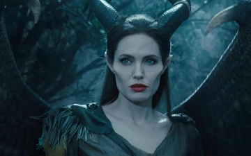 Анджелина Джоли рассказала, что «Малефисента 3» находится в разработке