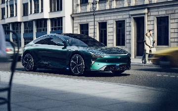 Geely и Baidu анонсировали совместный лифтбэк Jiyue 07