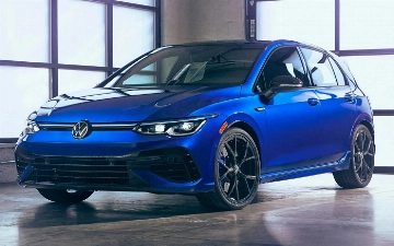 Volkswagen Golf R стал хитом продаж