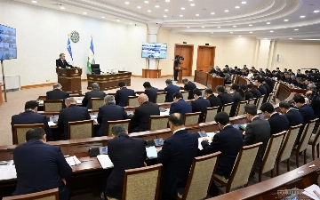 Президент пригрозил увольнением вице-премьеру Жамшиду Ходжаеву