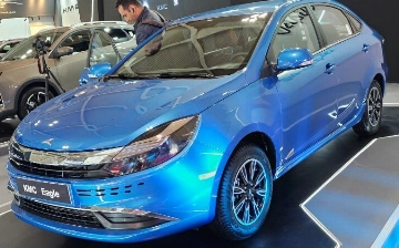 В сети показали современный иранский автомобиль KMC Eagle