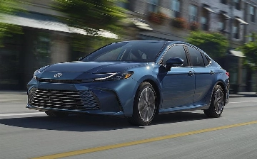 Новая Toyota Camry не смогла заинтересовать автолюбителей в Китае