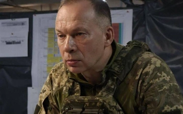 Зеленский отправил Залужного в отставку и назначил нового главкома ВСУ