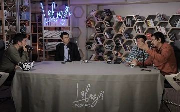 «Это будет нервировать всех. Вернет нас в советскую пропаганду». Блогеры высказались об утреннем исполнении гимна в махаллях