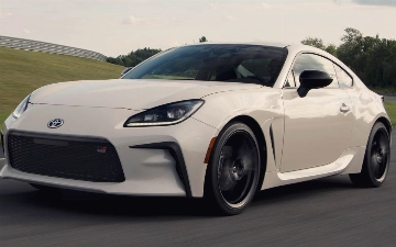 Раскрыты подробности Toyota GR86 нового поколения
