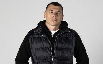 С кем встречается Macan: рэпер выложил фото с девушкой