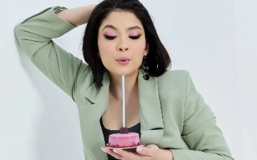 Звезда Super Kelinchak Диана Ягофарова отпраздновала 35-летие