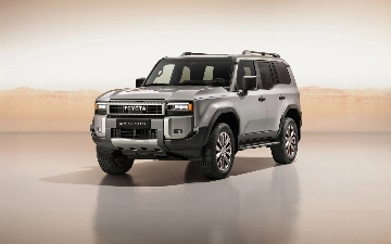 Стоимость Toyota Land Cruiser 250 оказалась выше, чем у Tank 700 Hi4-T