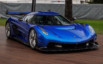 Porsche и Koenigsegg назвали лучшими производителями спорткаров