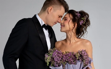 Лерчек подала на развод с Артемом Чекалиным