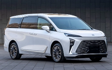 В сети показали фото новейшего Buick GL8