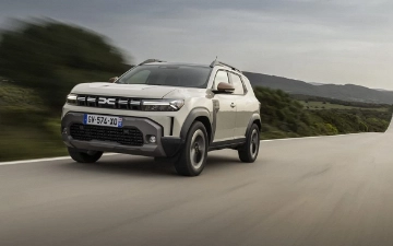 Эксперты рассказали о плюсах и минусах новейшего Dacia Duster