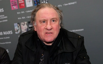 Суд над Депардье по делу о домогательствах назначили на октябрь