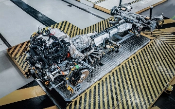 Bentley презентовал самую новую и эффективную трансмиссию в истории бренда