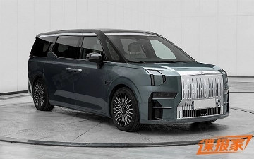 У минивэна Zeekr 009 появилась более доступная версия