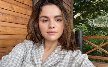 Селена Гомес рассказала, как справляется со своим психическим заболеванием