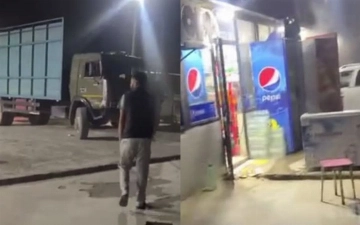 В Джизаке пьяный водитель грузовика наехал на «легковушку» и разнес магазин