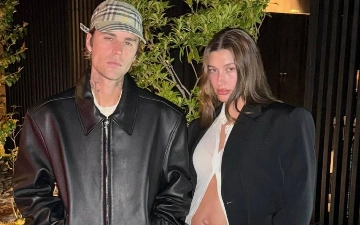 Хейли Бибер показала новое роскошное обручальное кольцо