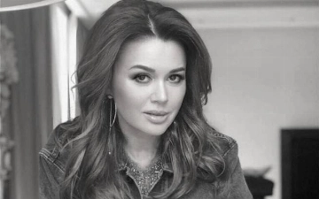 Племянница умершей от рака Анастасии Заворотнюк рассказала, почему актрисе не помогло лечение