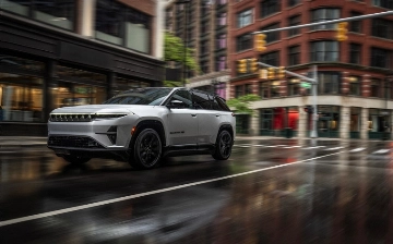 Jeep презентовал новейший Wagoneer S