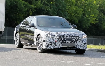 Mercedes-Benz тестирует новейший S-Class