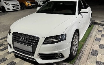 Узбекистанец продает свой Audi A4 по цене Chevrolet Cobalt