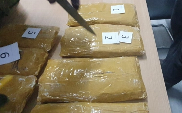 В Сурхандарье обнаружили грузовик, набитый опиумом и гашишем 