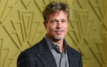 Брэд Питт впервые вышел в свет со своей девушкой