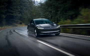 Tesla презентовала свой самый дешевый электромобиль