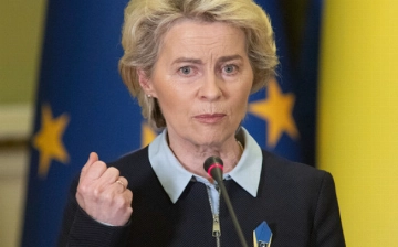 Шавкат Мирзиёев поздравил Урсулу фон дер Ляйен с переизбранием на пост главы ЕК