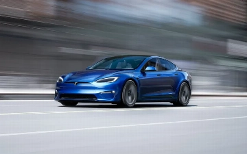 Tesla выпустила свой самый продвинутый автопилот