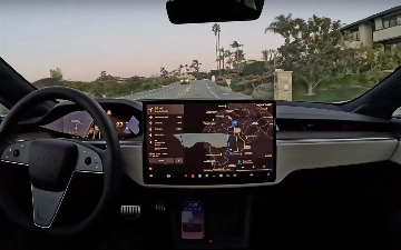 Tesla достигнет полностью беспилотного вождения — Илон Маск