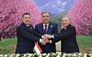 Узбекистан, Кыргызстан и Таджикистан подписали договор о точке стыка границ